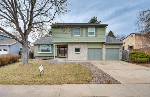 Arvada House | 10 Mi to Denver Pet-Friendly Arvada Home with Yard!