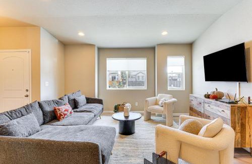 Colorado Springs House | 10 Mi to Fort Carson Newly Built Townhome!