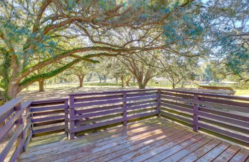 Summerfield House | 10 Mi to Lake Sumter Home with Deck in Summerfield