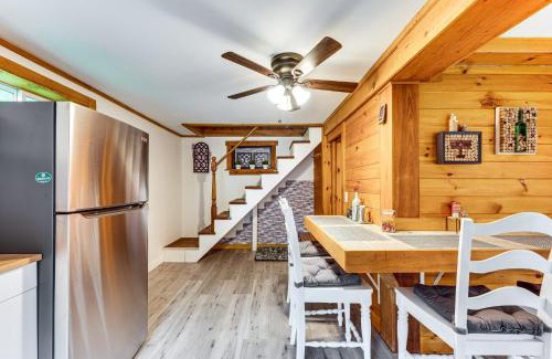 Hill House | 10 Mi to Newfoundland Lake Updated Forest Retreat