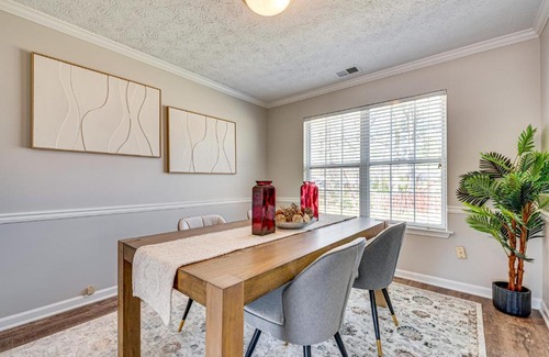 Clarkdale House | 10 Mi to Six Flags Austell Home with Expansive Yard