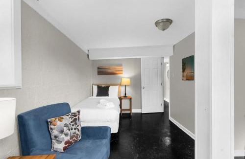 Birmingham House | 10 Mins to Downtown Modern in Magic City- Unit B