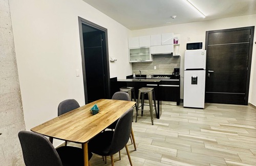 Queretaro Apartment | 10 minutes from downtown! Ideal for executives, incredible views