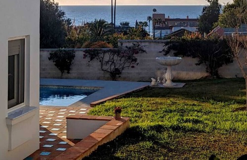 La Gaspara Apartment | 10 minute walk to beach & grocery stores! Quiet location with multiple sea-views