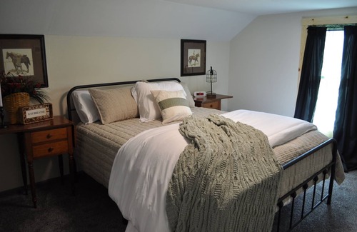 Stanton Other | 10 Minutes from Hiking & Natural Bridge State Park