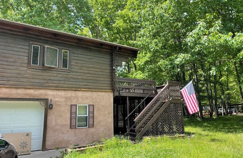 Saugerties House | 10 Minutes to HITS Great private getaway in Saugreties