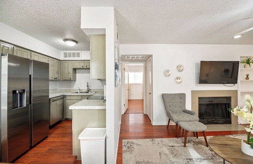 Irving Apartment | 10% OFF Cozy 1BD Condo, Pool, DFW HWY - DFW South Irving