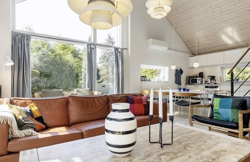 Bøtø By House | 10 person holiday home in Væggerløse-By Traum