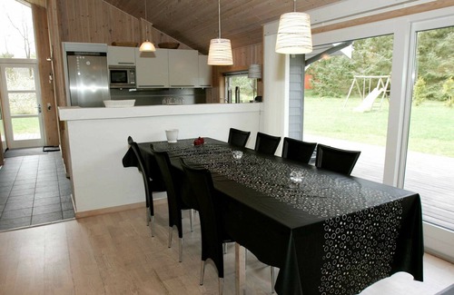 Oster Somarken House | 10 person holiday home in Aakirkeby