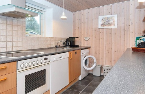 Lyngsbæk Strand House | 10 person holiday home in Ebeltoft-By Traum