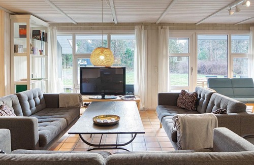 Udsholt Sand House | 10 person holiday home in Græsted