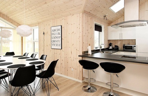 Nørre Lyngby House | 10 person holiday home in Løkken-By Traum