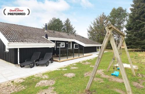 Tversted House | 10 person holiday home in Bindslev-By Traum
