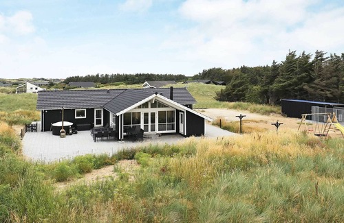 Hvorup Klit House | 10 person holiday home in Løkken-By Traum