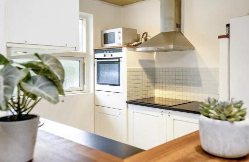 Bøtø By House | 10 person holiday home in Væggerløse