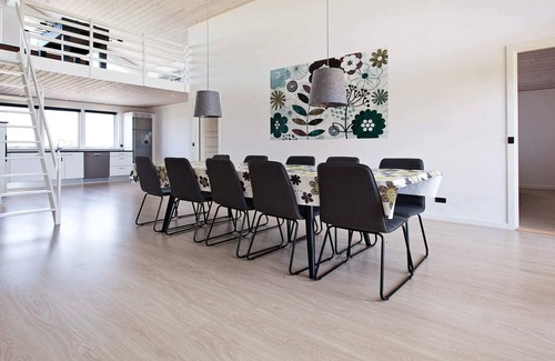 Kramnitse House | 10 person holiday home in Rødby-By Traum