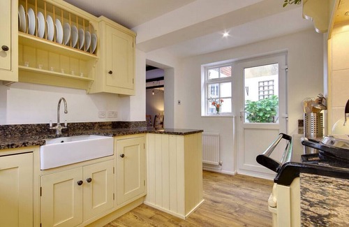 Southampton City Centre House | 10 Westgate Street - 5 Star 18th Century House