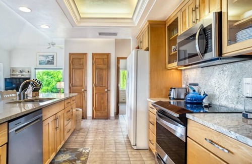 Wulfert House | $100 Bubble Room Gift Certificate for bookings made for 2025. Fabulous House !