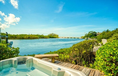 Wulfert House | $100 Bubble Room Gift Certificate for bookings made for 2025. Fabulous House !