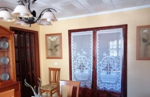 Mil Palmeras House | 100 m from the sea, BBQ, WiFi and TV Satellite