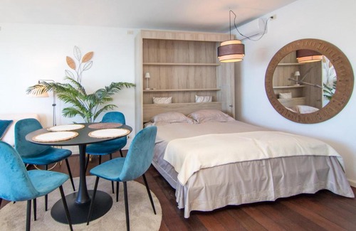 Patalavaca Apartment | 100 m2 Penthouse on the beach.