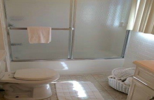 Montauk Cottage | 1000 Feet From Our Door Step To The Atlantic Ocean
