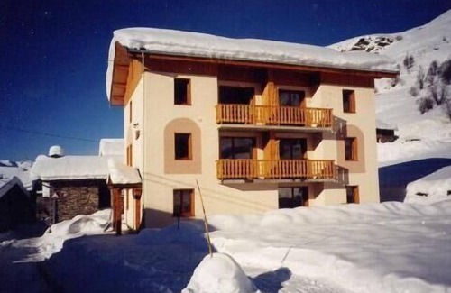 Le Bettaix Apartment | 100m from ski slopes, fitness, sauna, terrace, balcony, parking, tv, 52m², Les Menuires
