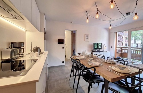 Saint-Martin-de-Belleville Apartment | 100m from ski slopes, 1st floor, balcony, tv, ski locker, 40m², Saint Martin de Belleville