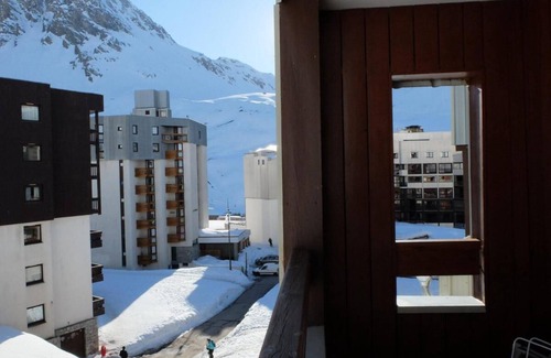 Tignes Apartment | 100m from resort center, 4th floor, balcony, tv, ski locker, 37m², Tignes