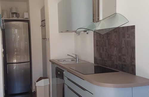 Flaine Apartment | 100m from ski slopes, 1st floor, swimming pool, sauna, terrace, tv, ski locker, 40m², Flaine