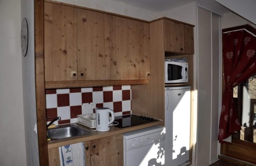 Valloire Apartment | 100m from ski slopes, 4th floor, balcony, parking, ski locker, 55m², Valloire