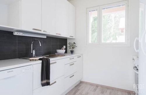 Koillinen District House | 100m2 modern duplex with its own yard in Helsinki