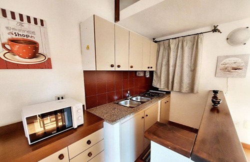 Matta 'e Peru Apartment | 100mt from the Sea - Vermentino House