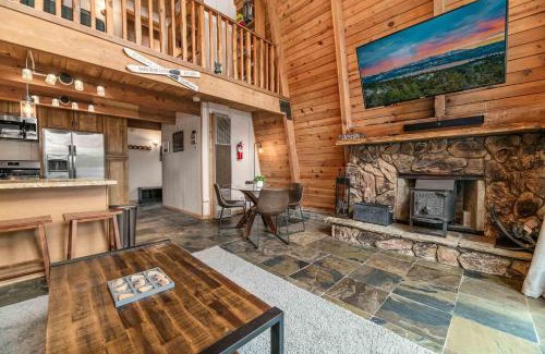 Fox Farm House | 101 - Baby Bear Cabin - Meredith Lodging