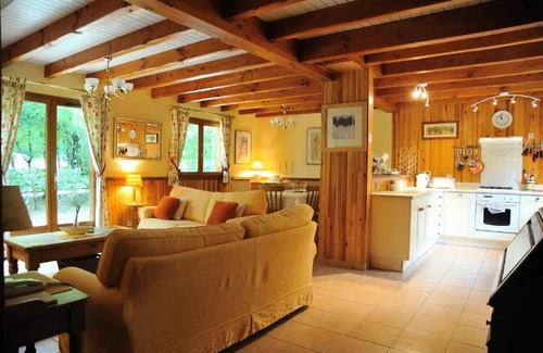 Lachapelle-Auzac House | 102 m² House ∙ 4 bedrooms ∙ 8 guests