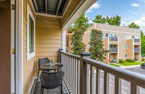 North Capitol Apartment | 1062 Riverfront