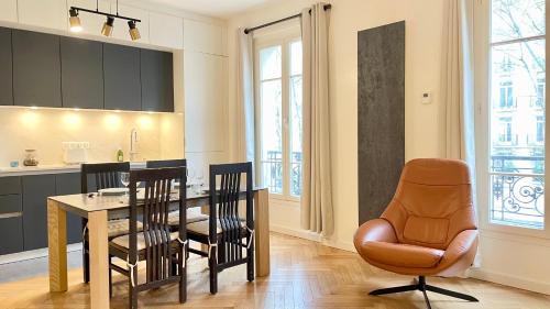 Necker Apartment | 107 - Tour Eiffel Appartement luxe 15ème