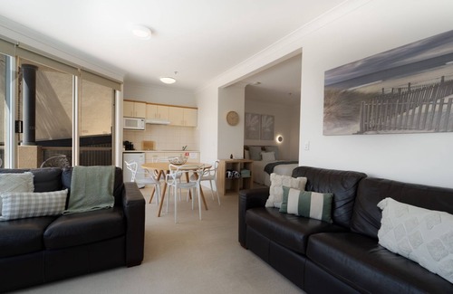 Encounter Bay Apartment | 108 At The Bluff - 108/123 Franklin Pde, Encounter