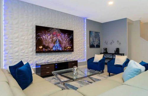 Kissimmee Resort | 10BD Bella Vida Luxury Near Disney (BV 4458)