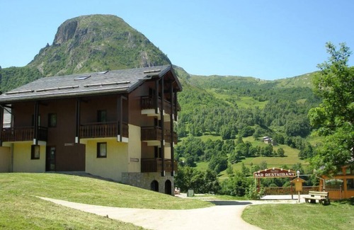 Saint-Martin-de-Belleville Apartment | 10m from ski lifts, view mountain, balcony, tv, ski locker, 48m², Saint Martin de Belleville