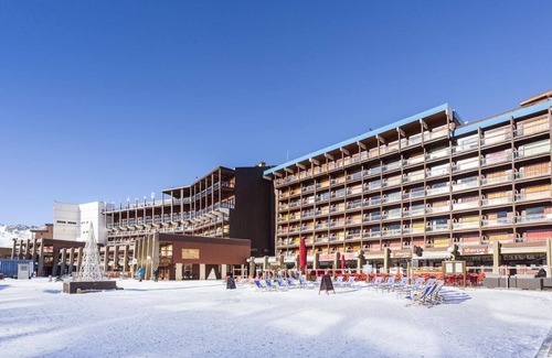 Arc-2000 Apartment | 10m from ski slopes, 1st floor, balcony, tv, ski locker, 61m², Les Arcs