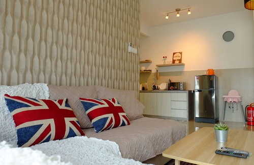 Malacca City Condo | 10mins to Jonker Street! Clean & Cozy condo for family of 4 w/Marvelous Pool