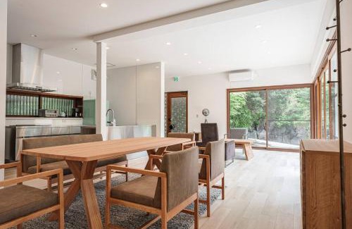 Yawatano House | 11:11 house