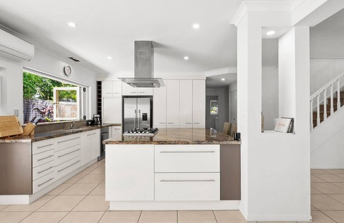 Coolum Beach House | 11 Dalmor Court, Coolum Beach