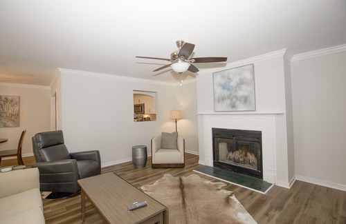Pinehurst Condo | 11 E Pinehurst Manor (Rented during 2024 US Open)