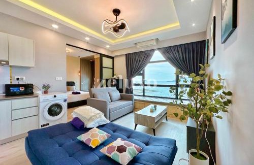 Downtown Kota Kinabalu Apartment | #11 Jesselton Quay City Pads Seaview Corner