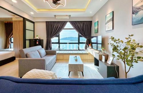 Downtown Kota Kinabalu Apartment | #11 Jesselton Quay City Pads Seaview Corner