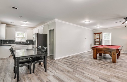 Petersburg House | 11 Mi to Fort Lee: 30-Acre Retreat w/Scenic Views