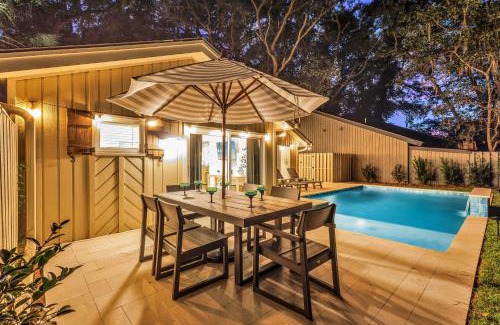 Lawton Woods House | 11 Pender Lane