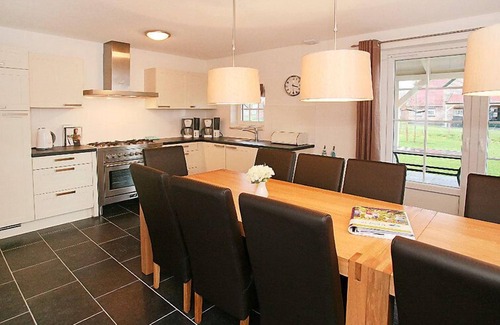 Roggel House | 11 persoons Luxe by Interhome